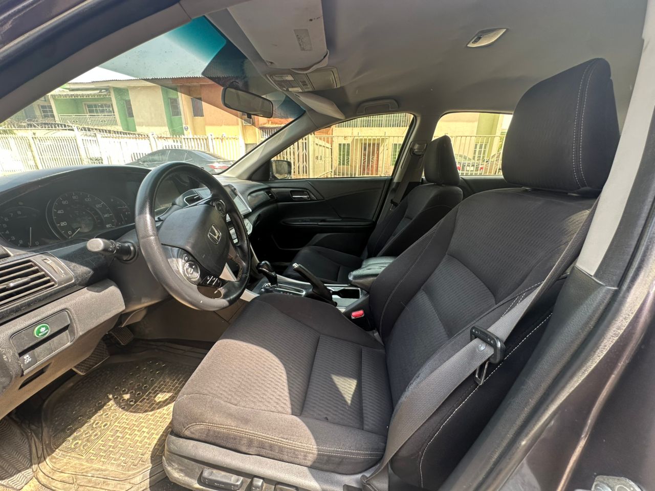 Car Image 4