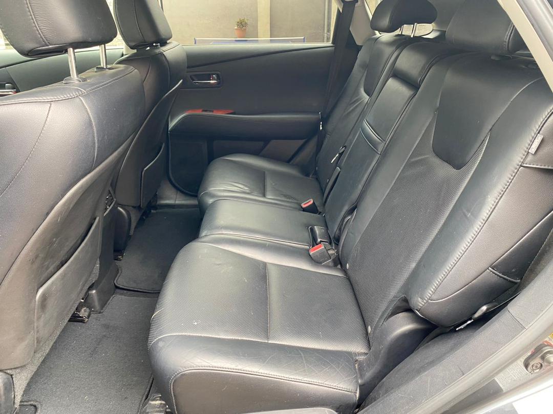 Car Image 4