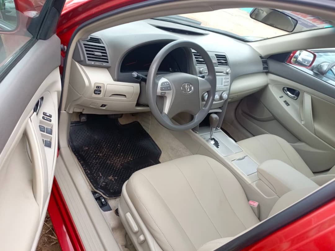 Car Image 4