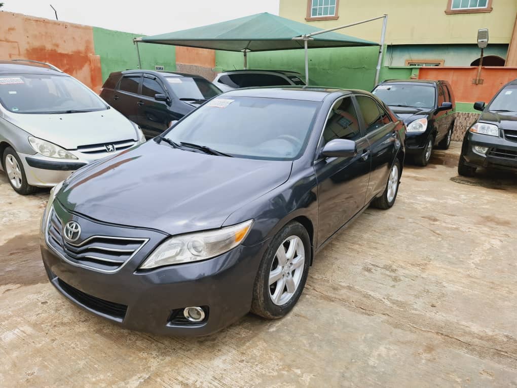Car Image 2