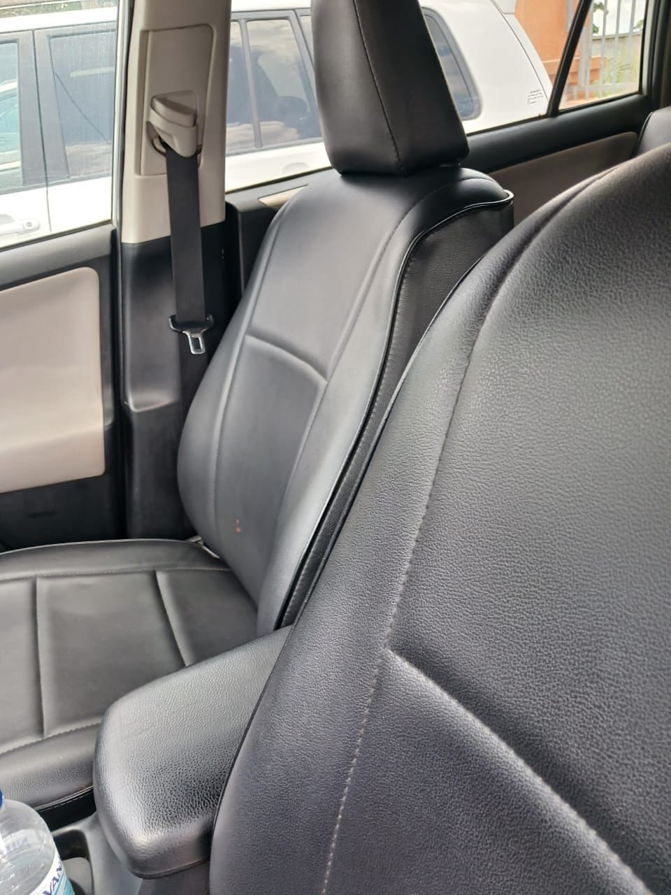 Car Image 8