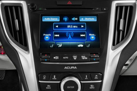 Acura TLX image 3