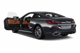 BMW 8-series image 4
