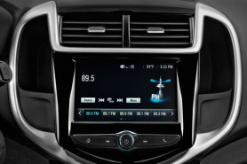 Chevrolet Sonic image 3