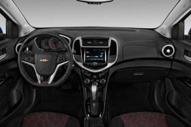 Chevrolet Sonic image 4