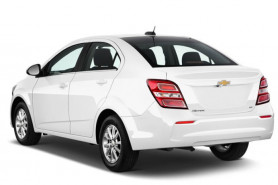 Chevrolet Sonic image 2
