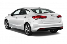 Kia Forte image 2