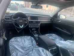 Kia Optima image 5