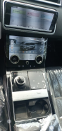 Land Rover Range Rover Velar image 5
