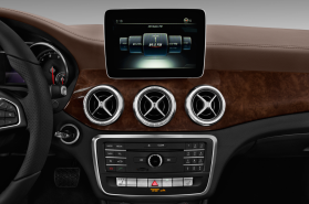 Mercedes-Benz CLA-class image 3