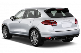 Porsche Cayenne image 2