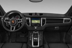 Porsche Macan S image 3