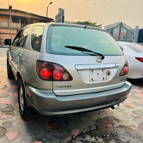 2003 Lexus RX 300 – Neatly Used  for Sale In Lagos