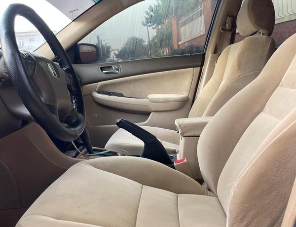 2004 HONDA ACCORD (E O D) FOR SALE IN ABUJA