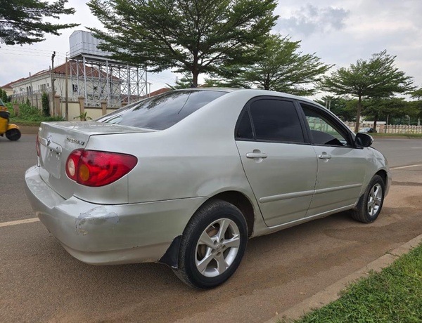 2004 TOYOTA COROLLA FOR SALE IN ABUJA
