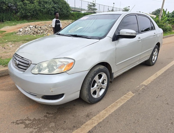 2004 TOYOTA COROLLA FOR SALE IN ABUJA