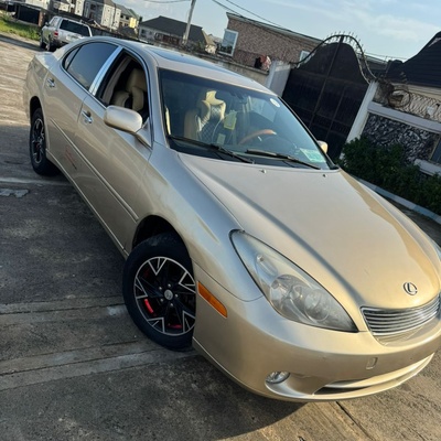 Honda car