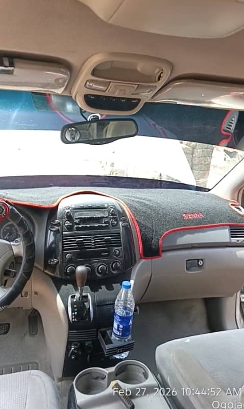 2005 Toyota Sienna For Sale In Calabar image