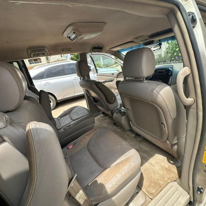 2005 TOYOTA SIENNA XLE FOR SALE image