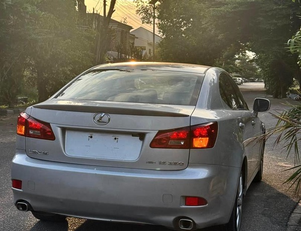 2007 LEXUS IS250 FOR SALE IN ABUJA