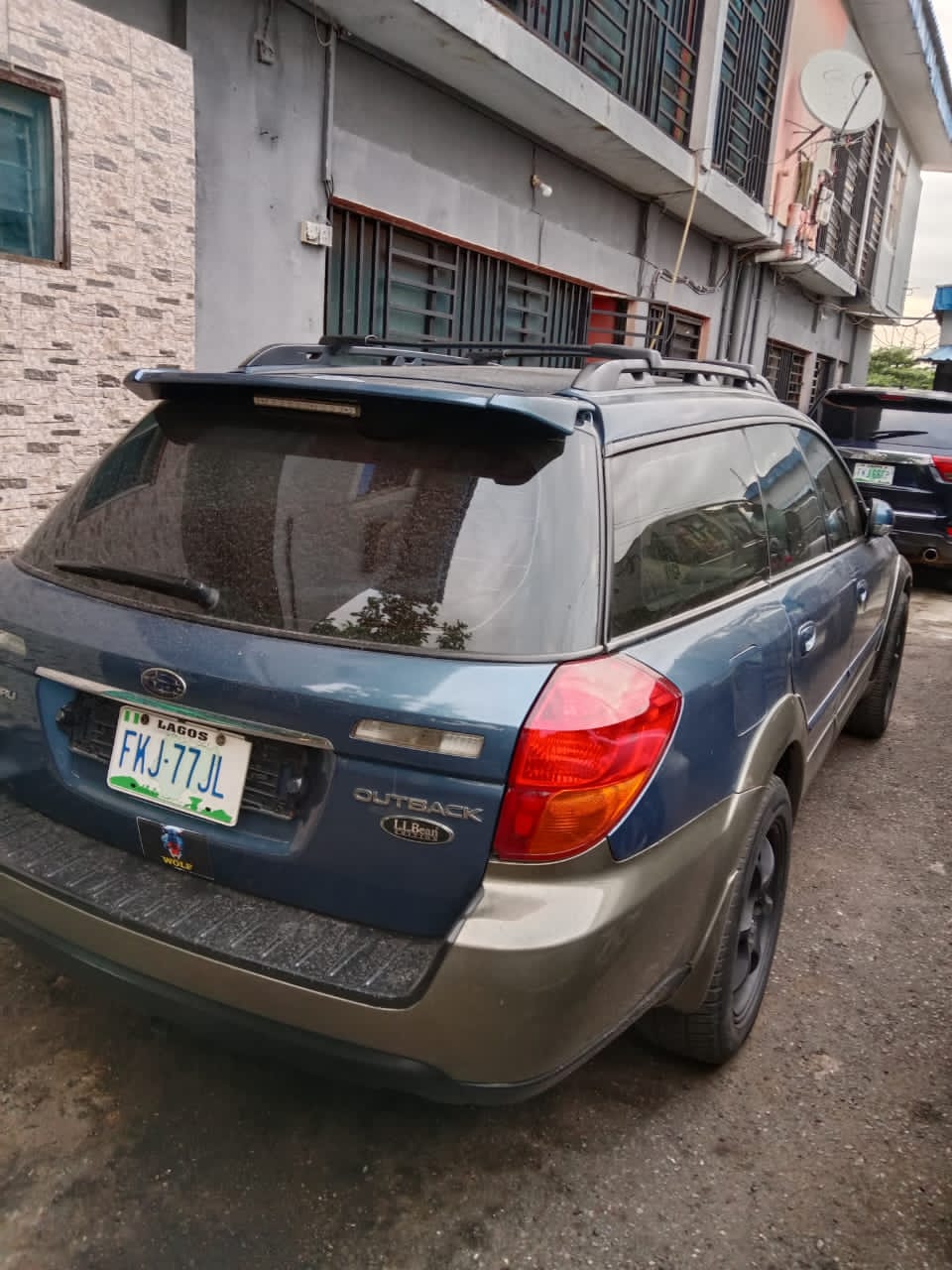Car Image 2