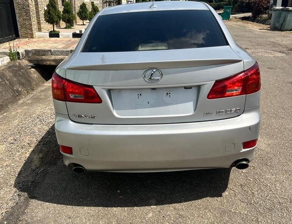 2008 FIRST BODY UNREGISTERED LEXUS IS250 FOR SALE IN ABUJA