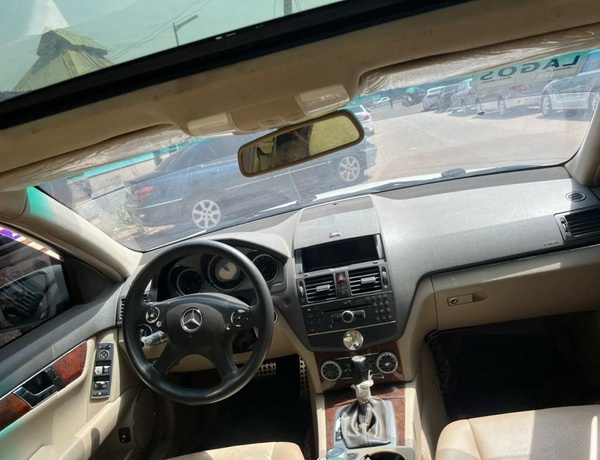 2008 MERCEDES BENZ C300 FOR SALE IN KADUNA