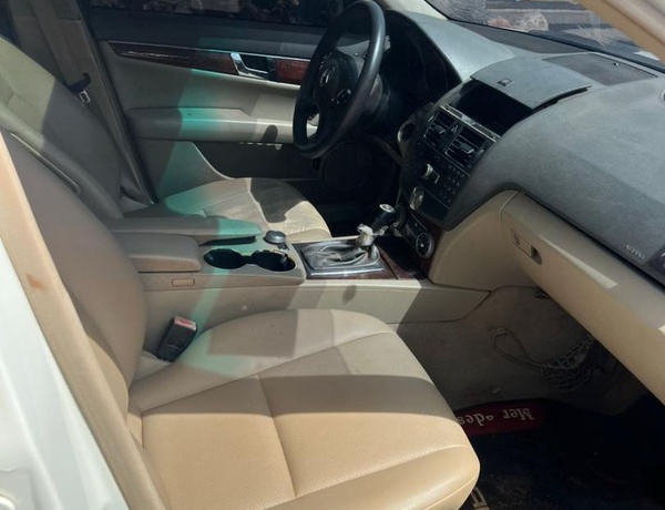 2008 MERCEDES BENZ C300 FOR SALE IN KADUNA