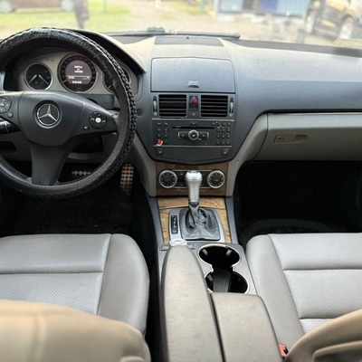 2008 MERCEDES BENZ C300 FOR SALE IN ABUJA
