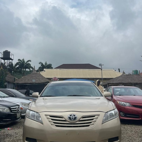 2008 TOYOTA CAMRY FOR SALE IN ABUJA