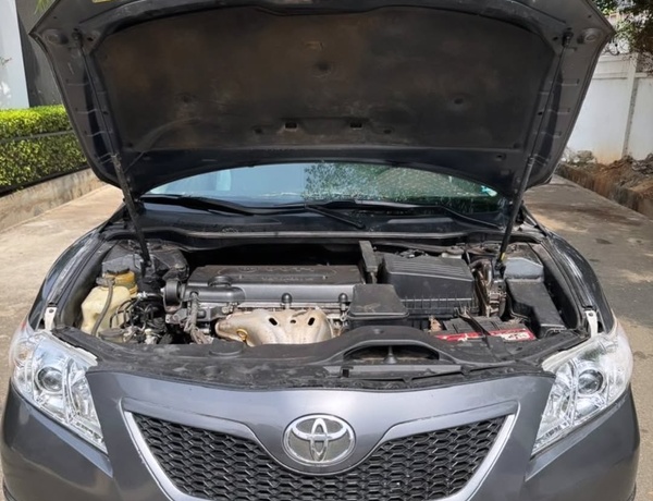 2008 Toyota camry SE