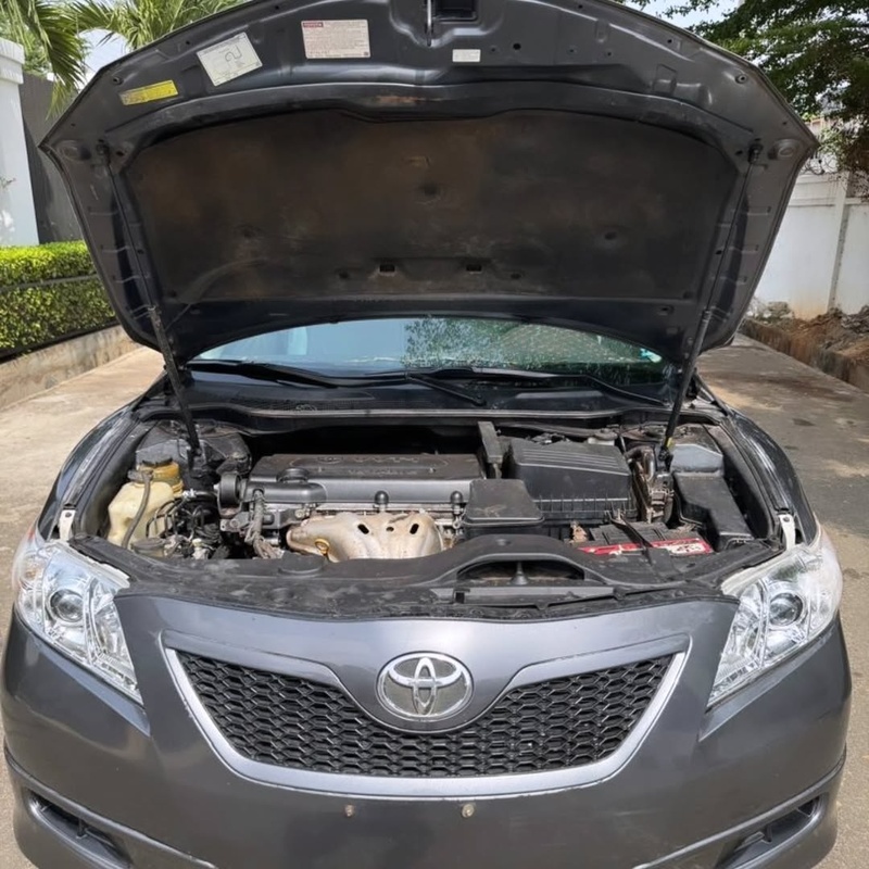 2008 Toyota camry SE image