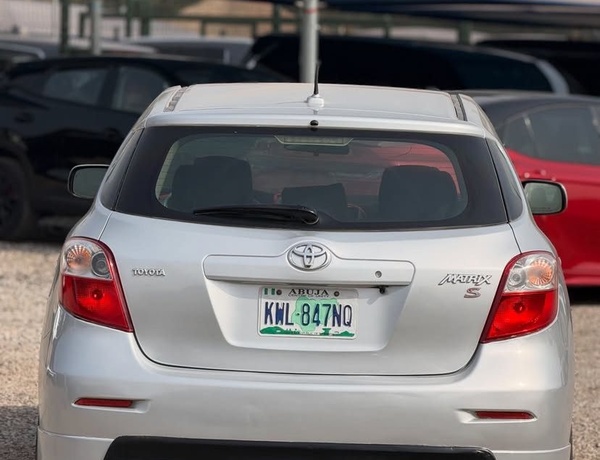 2008 TOYOTA MATRIX S  FOR SALE IN ABUJA