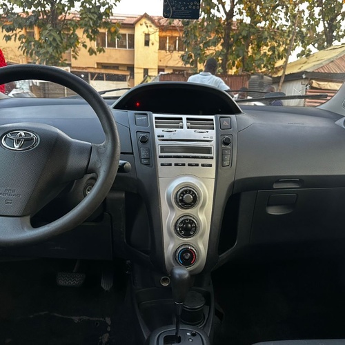 2008 TOYOTA YARIS FOR SALE IN ABUJA