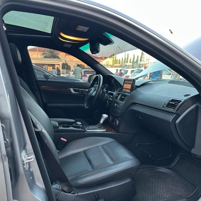 2009 MERCEDES BENZ C300 FOR SALE IN KADUNA