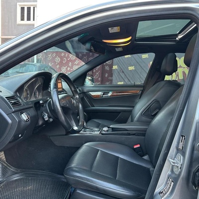 2009 MERCEDES BENZ C300 FOR SALE IN KADUNA