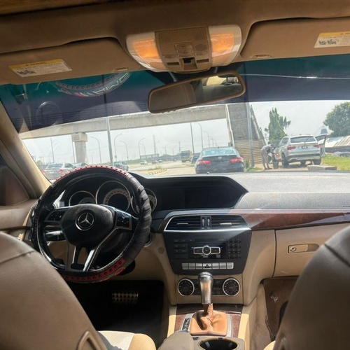 2009 MERCEDES BENZ C300 FOR SALE IN ABUJA