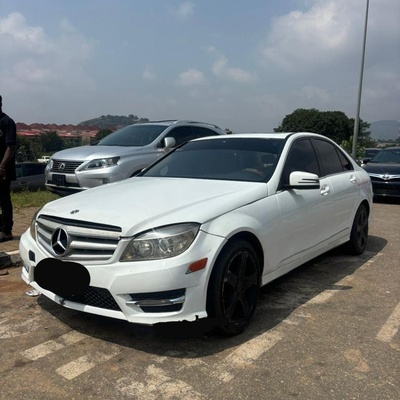 2009 MERCEDES BENZ C300 FOR SALE IN ABUJA