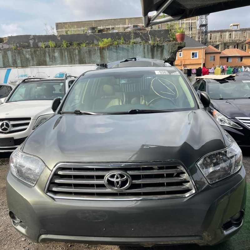 FORIEGN USED 2009 TOYOTA HIGHLANDER FOR SALE IN LAGOS image