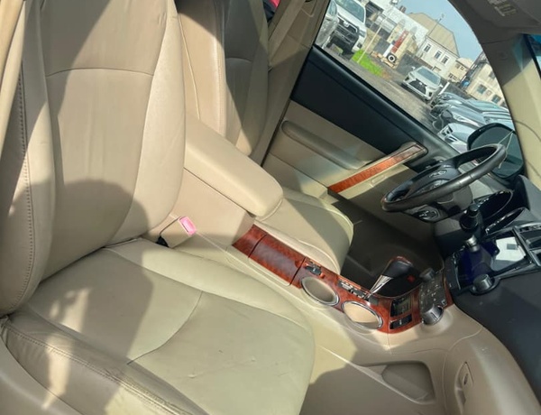 FORIEGN USED 2009 TOYOTA HIGHLANDER FOR SALE IN LAGOS