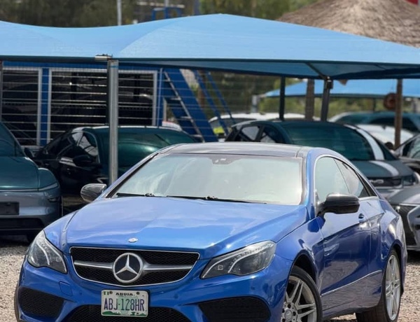 2010 COUPE MERCEDES BENZ E350 FOR SALE IN ABUJA