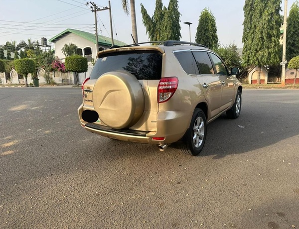 2010 FIRST BODY TOYOTA RAV4 4CYL FOR SALE