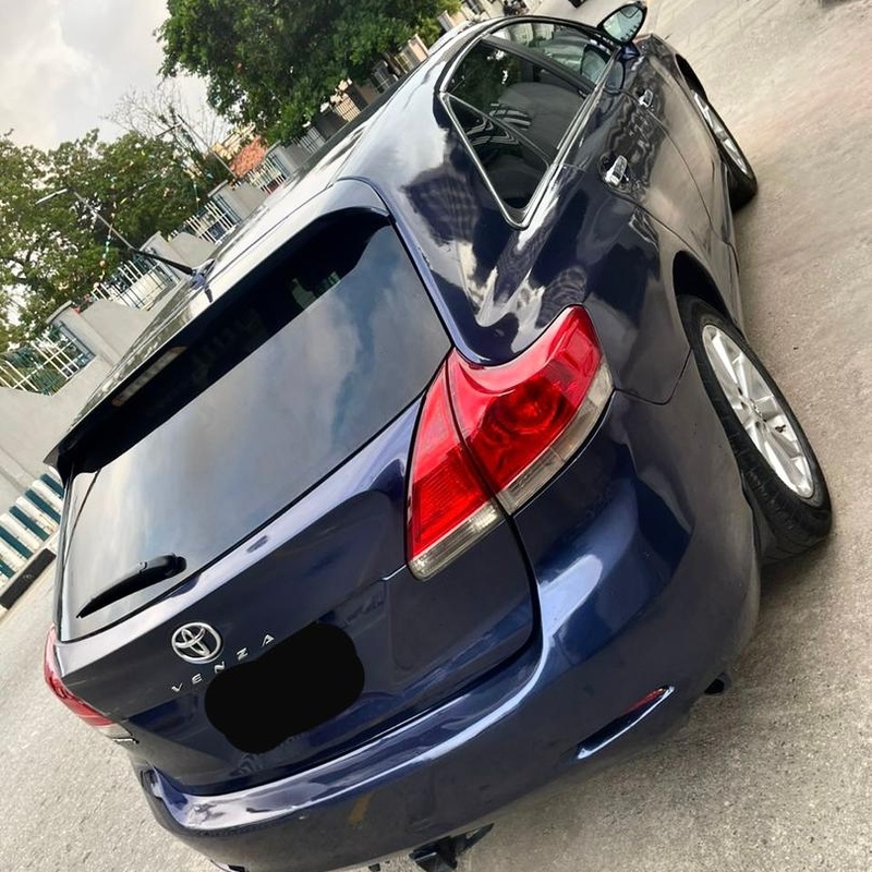 2010 KEYLESS TOYOTA VENZA IN LAGOS FOR SALE image