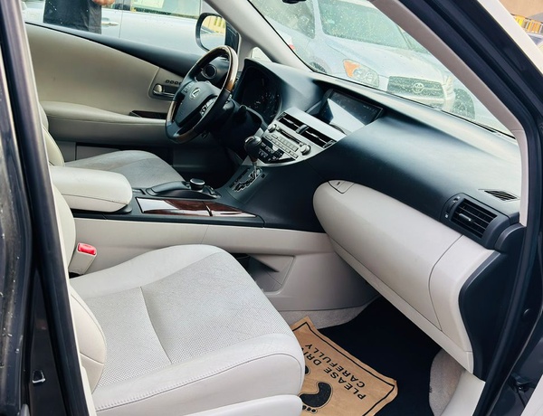 Foreign Used 2010 Lexus RX 350 for Sale In Lagos