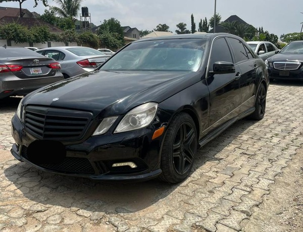 2010 MERCEDES BENZ E350 FOR SALE IN ABUJA
