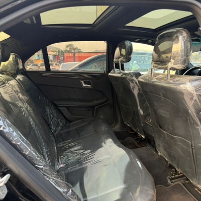 2010 Mercedes Benz E350 partially Upgraded for Sale In Abuja
