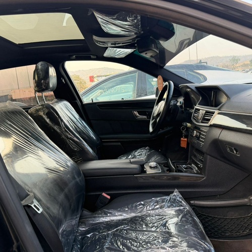 2010 Mercedes Benz E350 partially Upgraded for Sale In Abuja