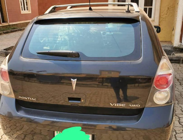 2010 PONTIAC VIBE AWD FOR SALE IN ABUJA