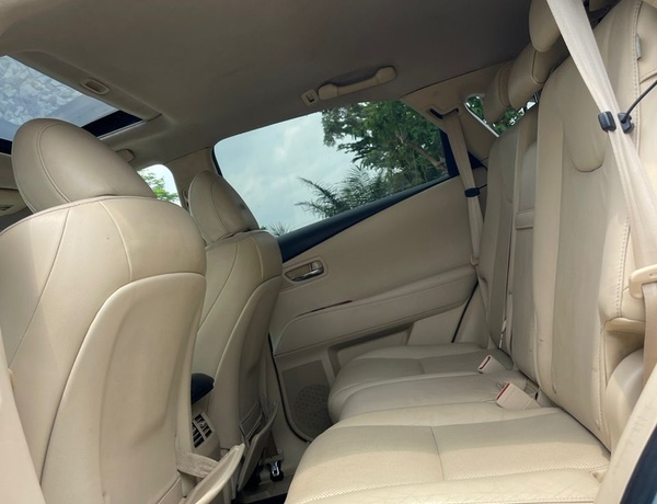 Foriegn Used 2010 Lexus RX 350  In Abuja