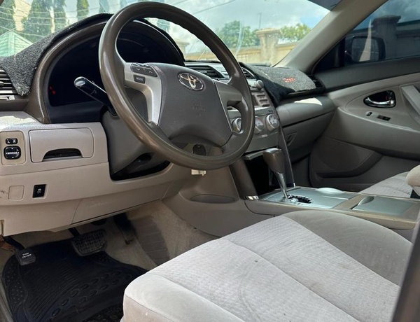 2010 TOYOTA CAMRY SE FOR SALE IN KADUNA